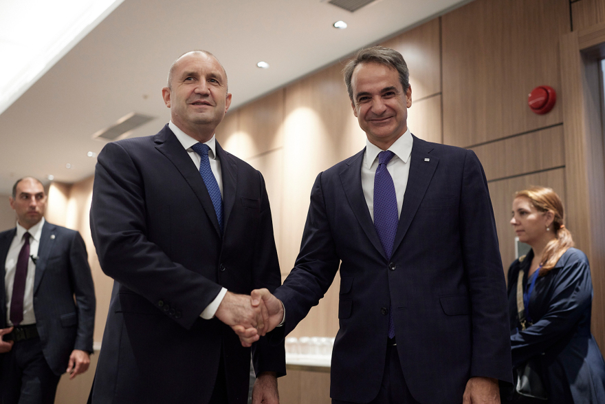 Μητσοτάκης με πρόεδρο Αζερμπαϊτζάν για ενεργειακή συνεργασία