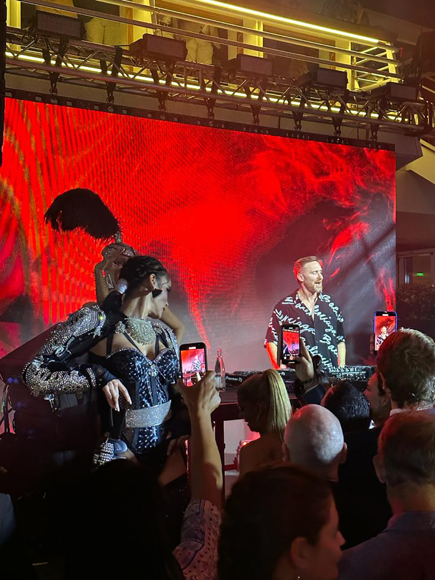 Μονακό: Η ελληνική «απόβαση» για το yacht show και το πάρτι του Nammos