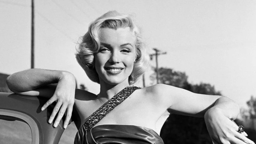 Έλβις Πρίσλεϊ - Μέριλιν Μονρόε: Μύθος ή πραγματικότητα το «one night stand» των δύο ειδώλων; - Τι λέει πρώην συνεργάτης του «βασιλιά»