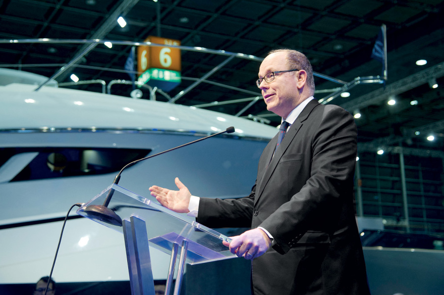 Baglietto 133 DOM: Το πλωτό παλάτι που ταξιδεύει  με μπαταρίες