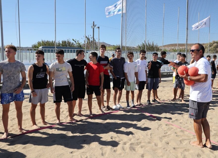 Εβδομάδες Αθλητισμού: Οι μαθητές κατέκλυσαν το Karteros Beach Sports Center