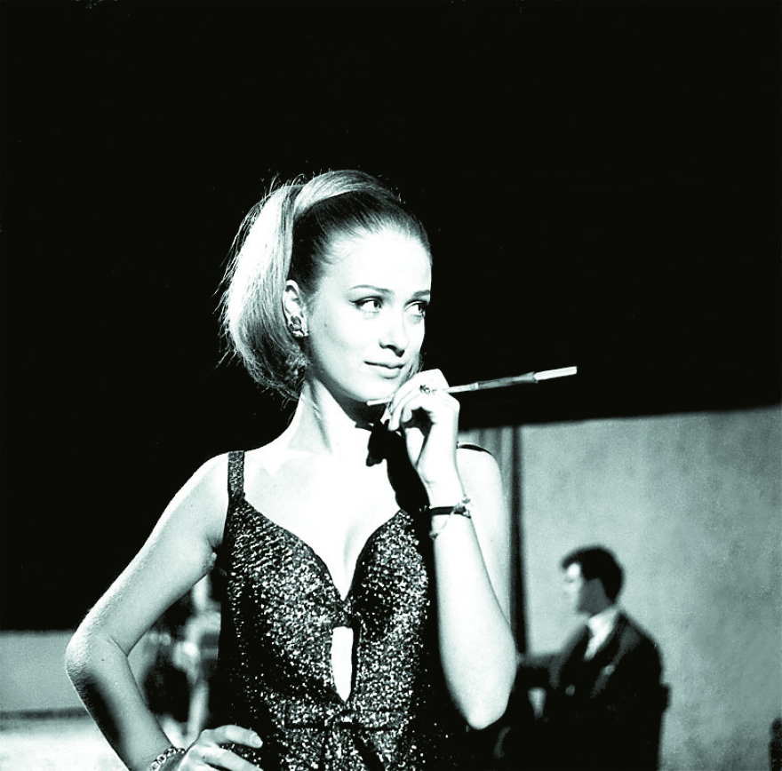 Η Νόρα Βαλσάμη στον Δανίκα: «Οι άνδρες που γνώρισα ήταν τζέντλεµαν, όχι τσογλάνια»