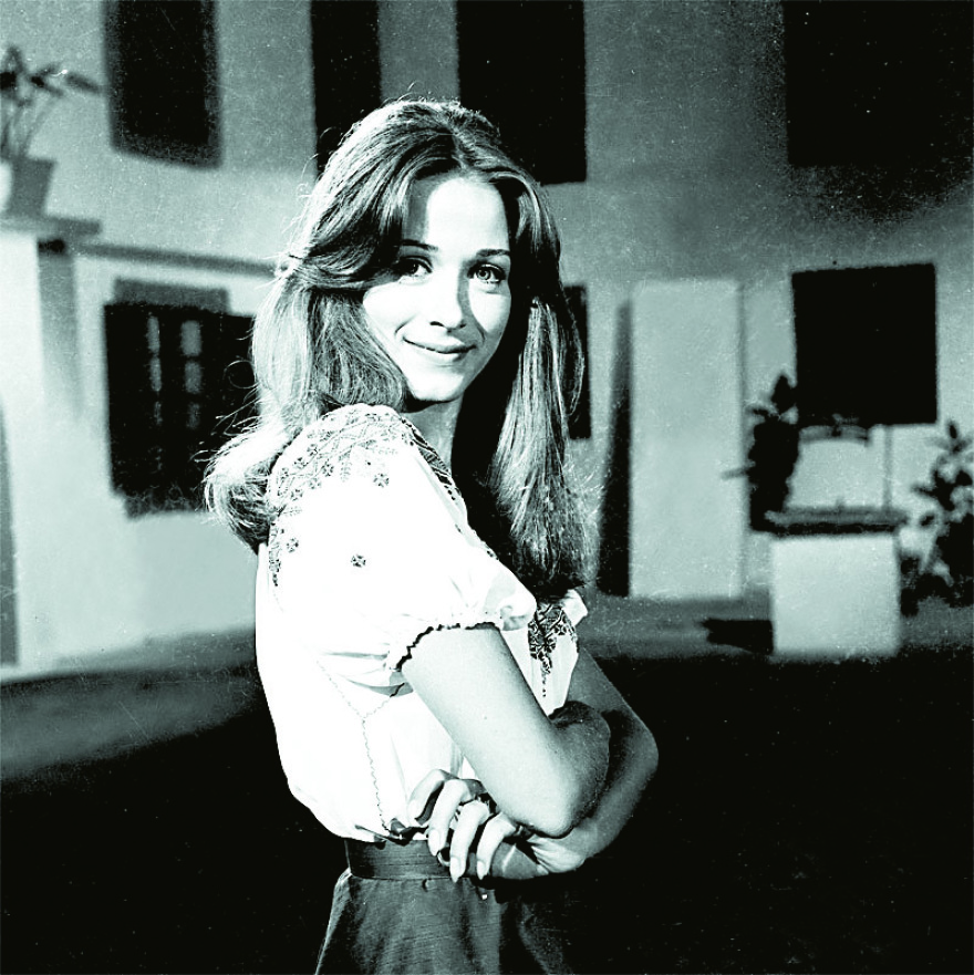 Η Νόρα Βαλσάμη στον Δανίκα: «Οι άνδρες που γνώρισα ήταν τζέντλεµαν, όχι τσογλάνια»