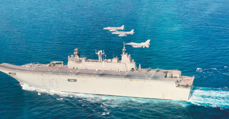 Τουρκική κορβέτα υποκλοπών-παρεμβολών στο Αιγαίο για πρώτη φορά