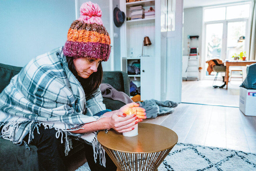Ενεργειακή κρίση: Στη δουλειά με κουβέρτες, σβηστά φώτα παντού - Τα ακραία σενάρια για τον χειμώνα στην Ευρώπη