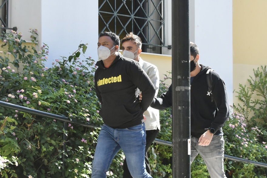 Στα δικαστήρια ο πατέρας από το Μπαγκλαντές που βίαζε για 5 χρόνια την κόρη του