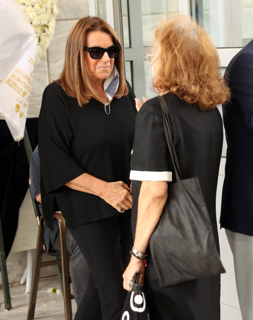 Ζάχος Χατζηφωτίου: Το «τελευταίο αντίο» στο Α’ Νεκροταφείο Αθηνών