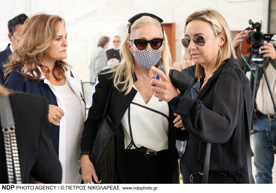 Ζάχος Χατζηφωτίου: Το «τελευταίο αντίο» στο Α’ Νεκροταφείο Αθηνών