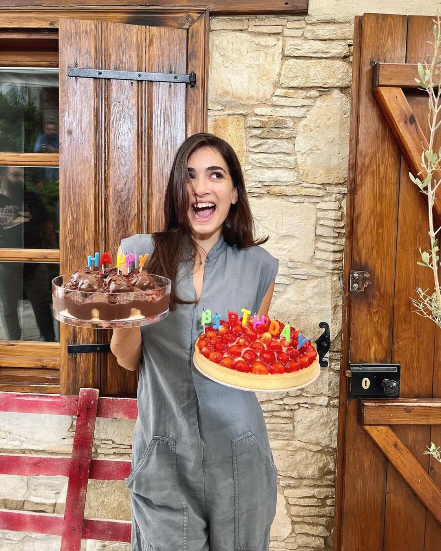 Γη της Ελιάς: Η τηλεοπτική Μαρίνα γιόρτασε τα γενέθλιά της στα γυρίσματα