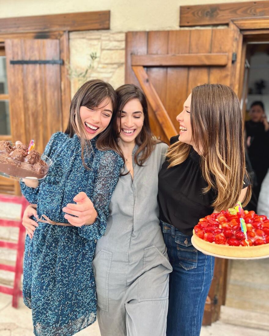 Γη της Ελιάς: Η τηλεοπτική Μαρίνα γιόρτασε τα γενέθλιά της στα γυρίσματα