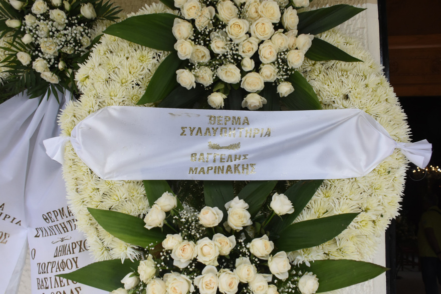 Συγκίνηση στο τελευταίο αντίο στον Σταμάτη Κόκοτα - «Ήσουν ένας καταπληκτικός πατέρας»