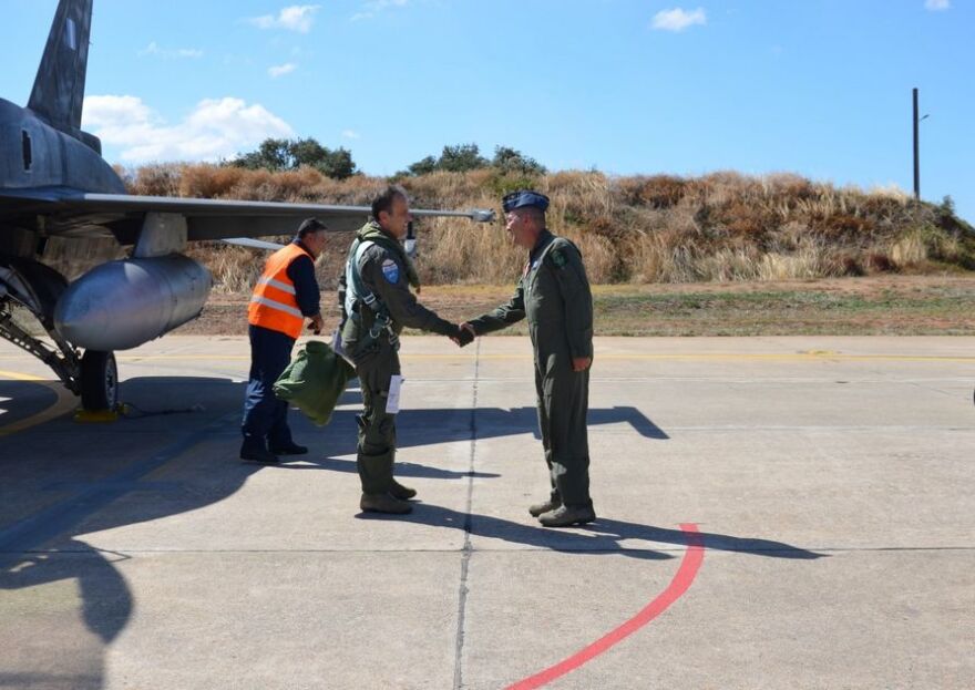 Πτήση του αρχηγού ΓΕΑ στην 115 Πτέρυγα Μάχης