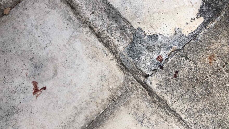 Επίθεση στη Νίκαια: «Τη μαχαίρωσα γιατί δεν ήταν καλή γυναίκα», ισχυρίστηκε ο σύζυγος