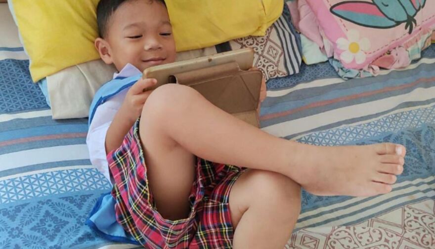 Ταϊλάνδη: Ο 34χρονος πρώην αστυνομικός πυροβόλησε παιδιά ενώ κοιμόντουσαν - Σκότωσε και έγκυο δασκάλα