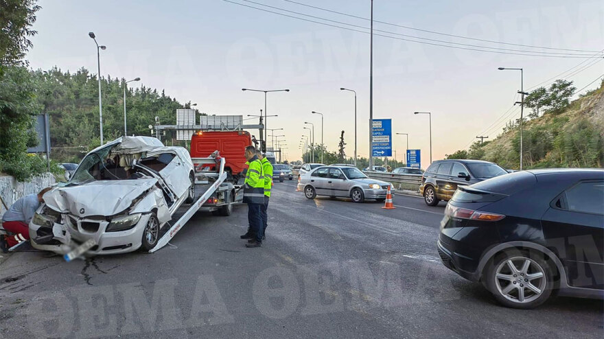 Θεσσαλονίκη: Σοβαρό τροχαίο στον Περιφερειακό - Δύο τραυματίες και ουρές χιλιομέτρων