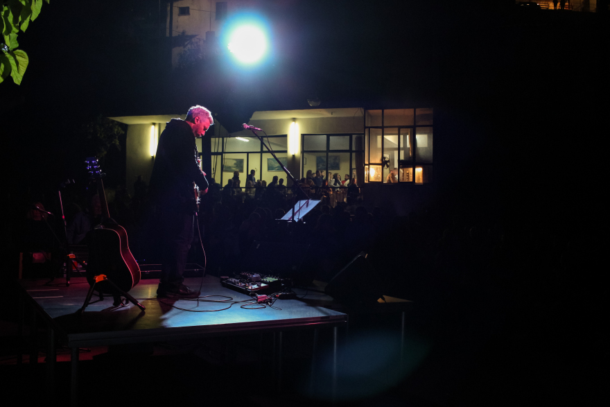 Βόρεια Εύβοια: Η μουσική έφερε την ελπίδα - Το Μέγαρο Μουσικής Αθηνών και ο Αλκίνοος Ιωαννίδης στο πλευρό των πυρόπληκτων