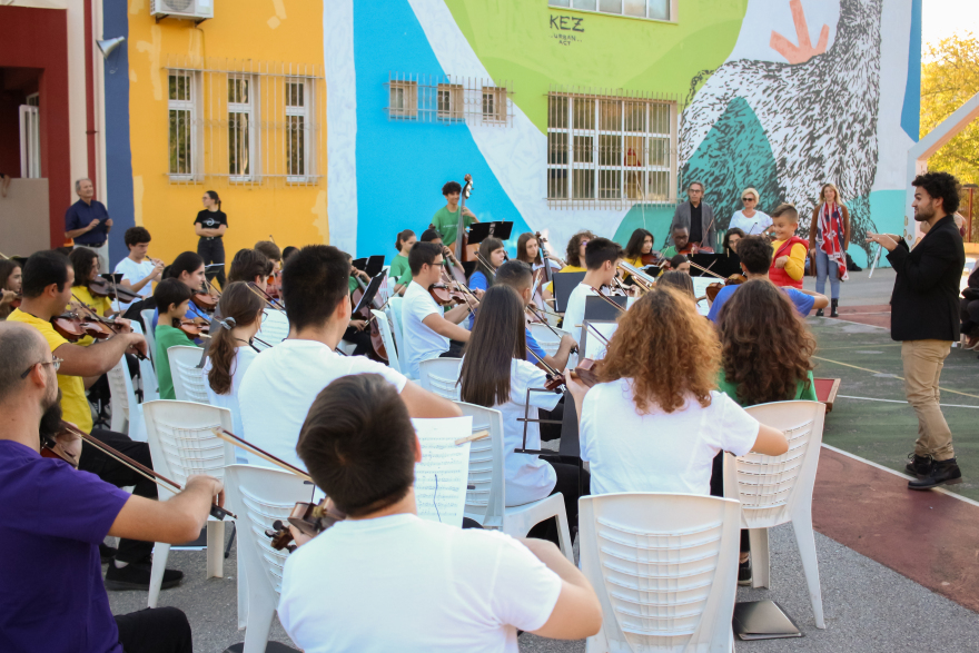 Βόρεια Εύβοια: Η μουσική έφερε την ελπίδα - Το Μέγαρο Μουσικής Αθηνών και ο Αλκίνοος Ιωαννίδης στο πλευρό των πυρόπληκτων