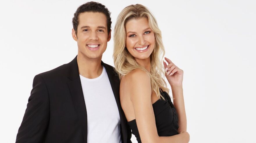 GNTM: Τα επίδοξα μοντέλα κάνουν κούνια σε ύψος 40 μέτρων