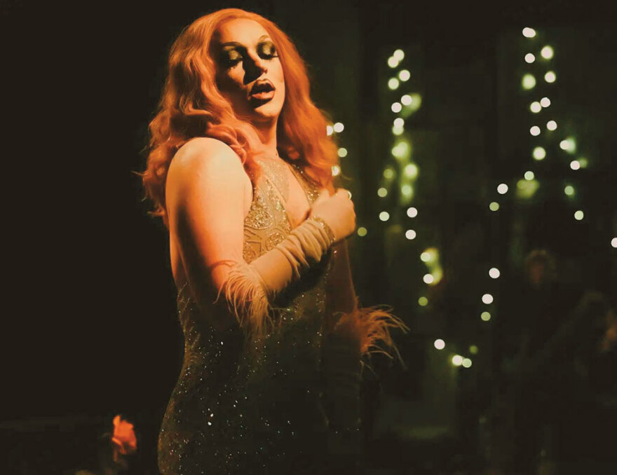 Τρανς τρέλα στα σόσιαλ μίντια για τη «Στρέλλα» της Λυρικής