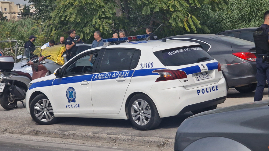 Θεσσαλονίκη: Αστυνομικός αυτοκτόνησε μέσα στο αυτοκίνητό του