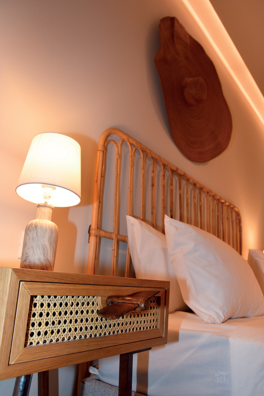 Τόνια Βασιλόπουλου: Φθινοπωρινή εξόρμηση στην Άνδρο 