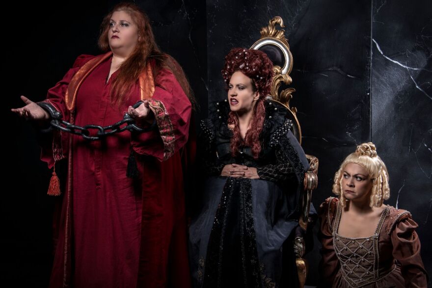 Η κωμωδία «Elizadeth» επιστρέφει μετά από 10 χρόνια στο Vault