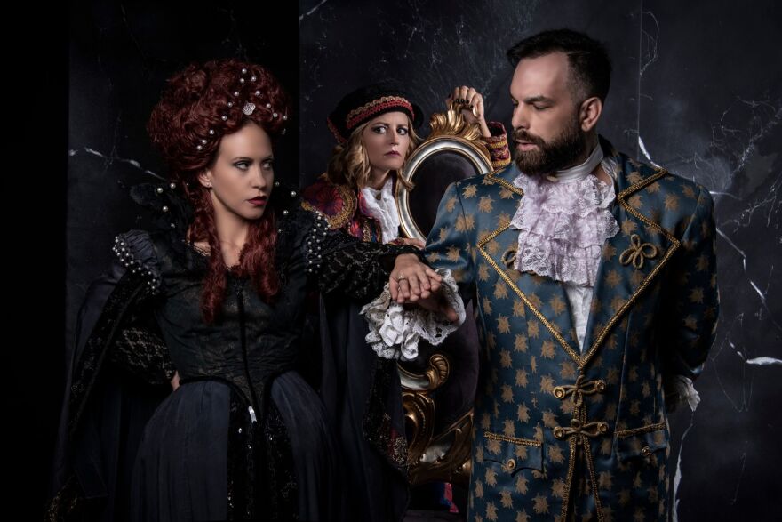 Η κωμωδία «Elizadeth» επιστρέφει μετά από 10 χρόνια στο Vault