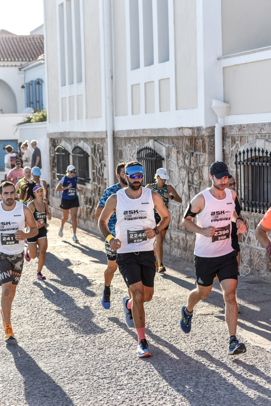 Το 11ο Spetses Mini Marathon ξεπέρασε κάθε προσδοκία