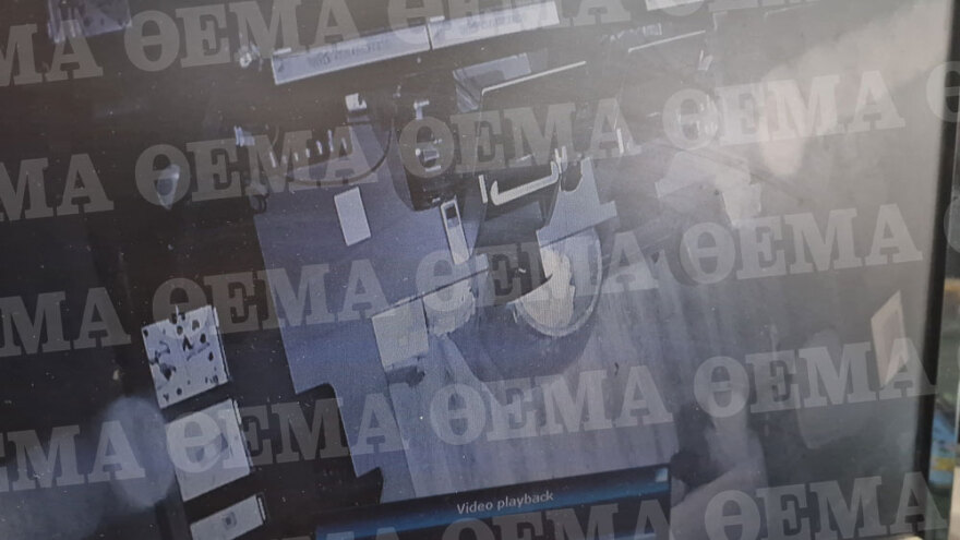 Βίντεο ντοκουμέντο: Η στιγμή που ο δράστης μπαίνει με ριφιφί σε πρακτορείο της Θεσσαλονίκης 