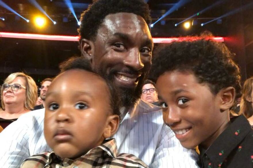  Μπεν Γκόρντον: Εννιά κατηγορίες για τον πρώην παίκτη των Μπουλς που ξυλοκόπησε τον γιο του 