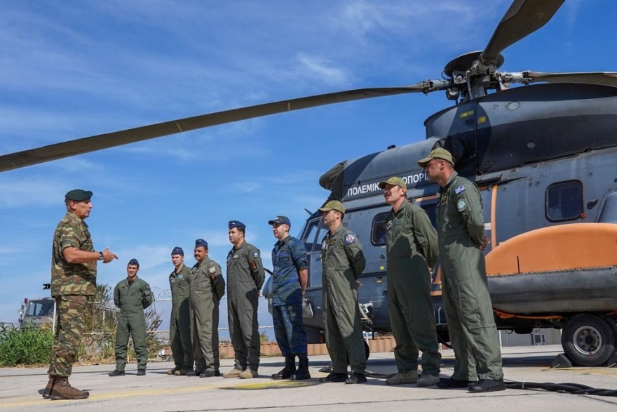 Σε Χίο, Οινούσσες, Παναγιά και Ψαρρά ο αρχηγός ΓΕΕΘΑ - Εντολές για «συνεχή επαγρύπνηση»