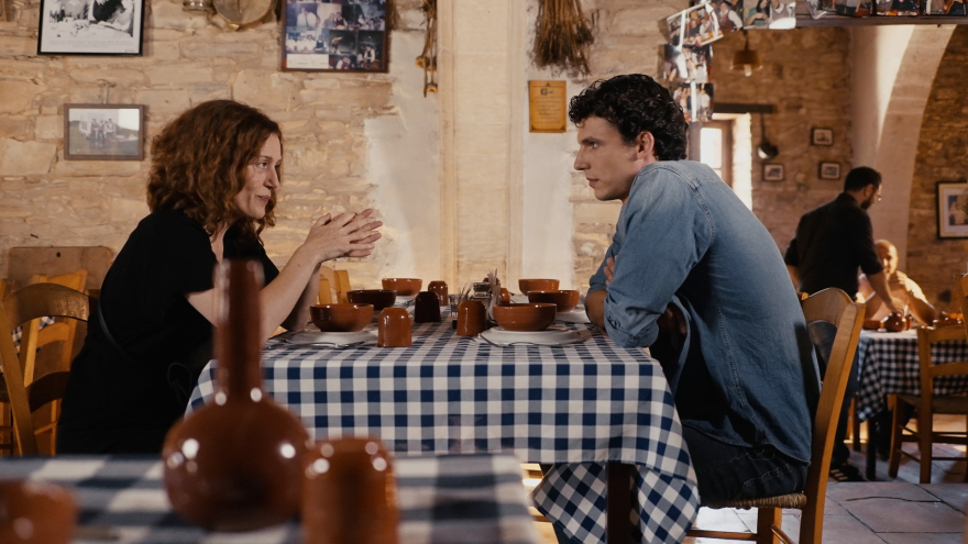 Γη της Ελιάς: Η Κατερίνα βάζει σε εφαρμογή το σχέδιό της 