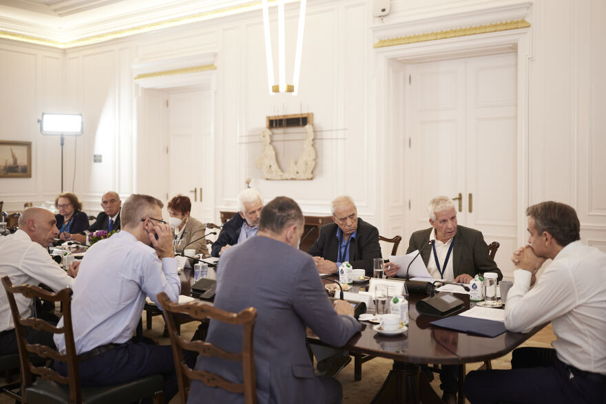 Μητσοτάκης: Οι νέες αυξήσεις θα καλύψουν το 95% των συνταξιούχων