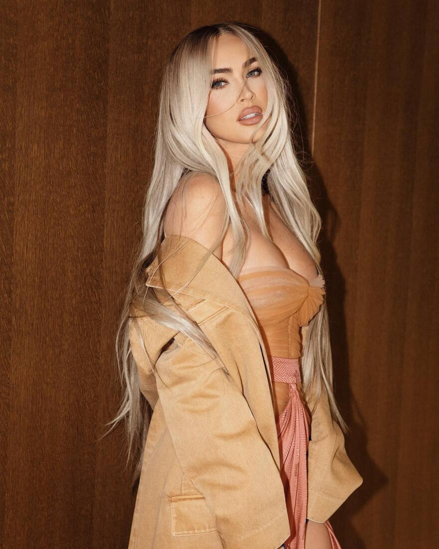 Η Ραταϊκόφσκι δεν είναι η μόνη bisexual: 15 διάσημες που έχουν αποκαλύψει δημόσια τη σεξουαλικότητά τους