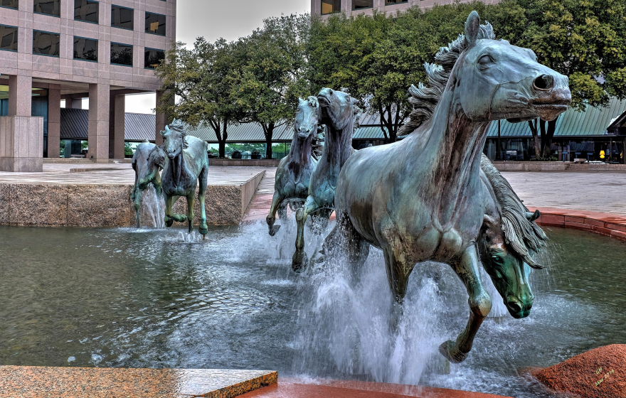 Tα 5 πιο παράξενα γλυπτά του κόσμου - Δείτε βίντεο και φωτογραφίες