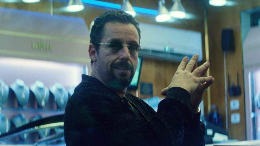 Ο Άνταμ Σάντλερ… ευτυχώς έπαψε να είναι κωμικός