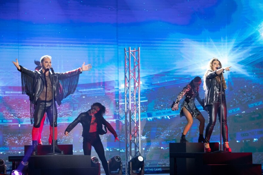 J2US: Bρέθηκε στην κορυφή της τηλεθέασης