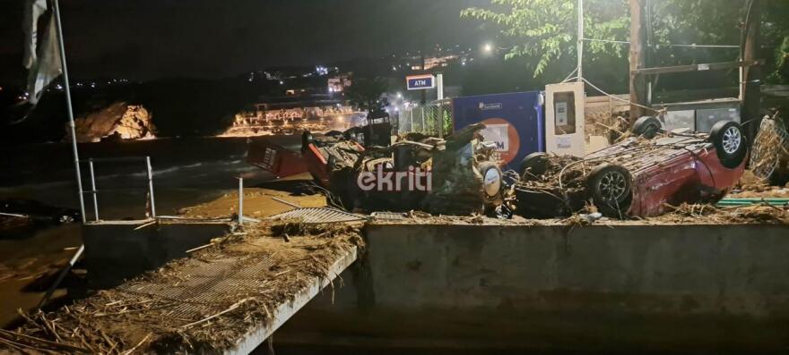 Κακοκαιρία στην Κρήτη: Εικόνες βιβλικής καταστροφής στην Αγία Πελαγία - Με δύτες και drones ψάχνουν την 49χρονη αγνοούμενη