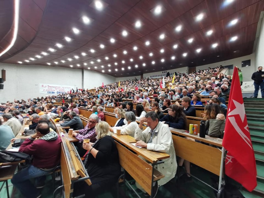 Ο Δημήτρης Στρατούλης και η Μαριάνα Τσίχλη νέοι επικεφαλής της Λαϊκής Ενότητας