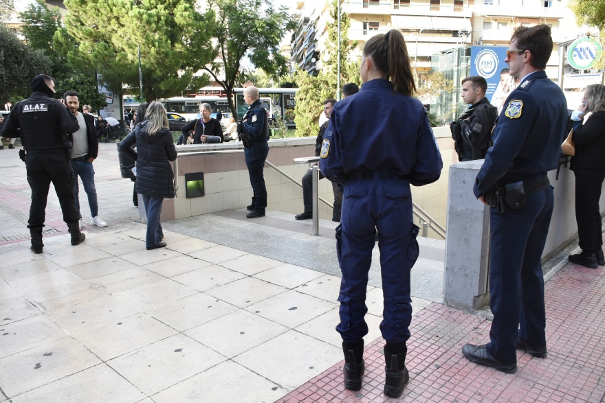 Ανοιξε ο σταθμός μετρό της Πανόρμου μετά από τηλεφώνημα για βόμβα