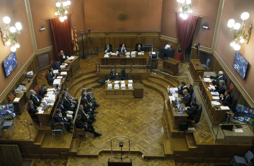 Νεϊμάρ: Αντιμέτωπος με το παρελθόν του στη δίκη της Βαρκελώνης ένα μήνα πριν το Μουντιάλ