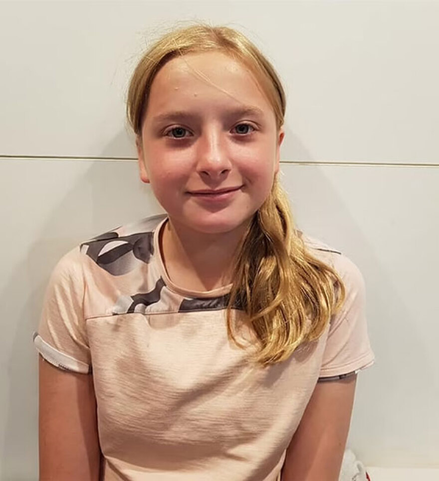 Θρίλερ στο Παρίσι με τον φόνο 12χρονης: Κάμερα κατέγραψε τη γυναίκα που πιστεύεται ότι τη σκότωσε