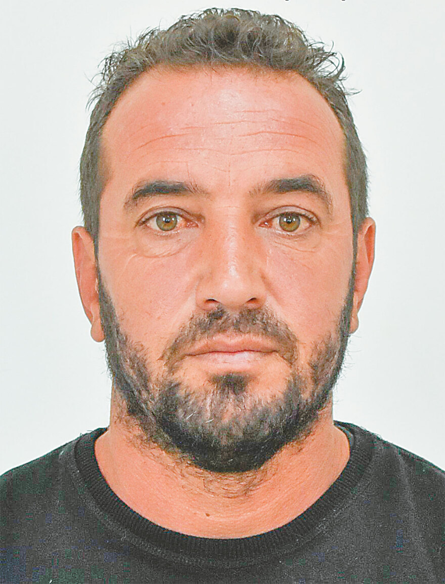 Βιασμός 12χρονης: «Με 120 ευρώ θα έχεις ό,τι θες...»,  έγραφε ο Μίχος στους «πελάτες»