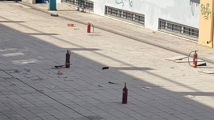 Βανδαλισμοί σε ΕΠΑΛ της Θεσσαλονίκης: Tα… σπασμένα θα κληθούν να πληρώσουν οι δέκα νεαροί