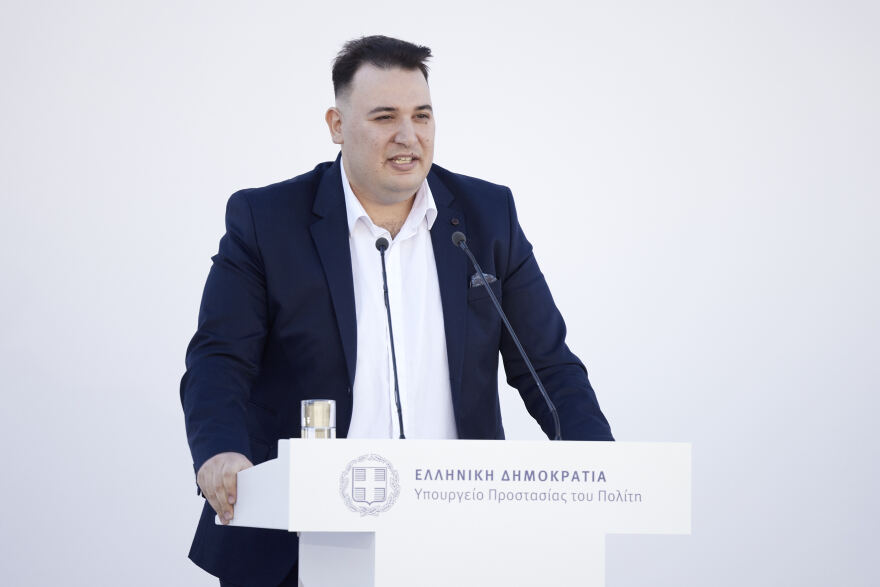 Ήρωες αστυνομικοί θυμούνται: «Σαν να κουβαλούσα στους ώμους το δικό μου παιδί»