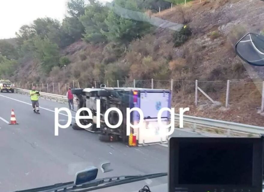 Τροχαίο με δύο νεκρούς στην Αθηνών-Πατρών στο ύψος της Ακράτας