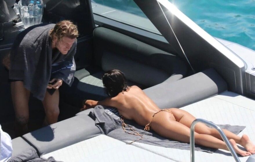 Η Ντιλέτα Λεότα στα... δίχτυα του Λορίς Κάριους - Δείτε φωτογραφίες