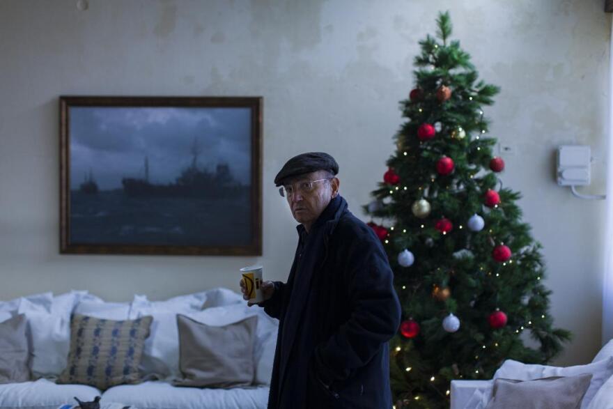 Ο Θόδωρος Αγγελόπουλος «επιστρέφει» στην αγαπημένη του Θεσσαλονίκη δέκα χρόνια μετά τον θάνατό του