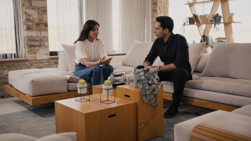 Γη της ελιάς: Η σύλληψη της Κατερίνας αναστατώνει την Αρεόπολη