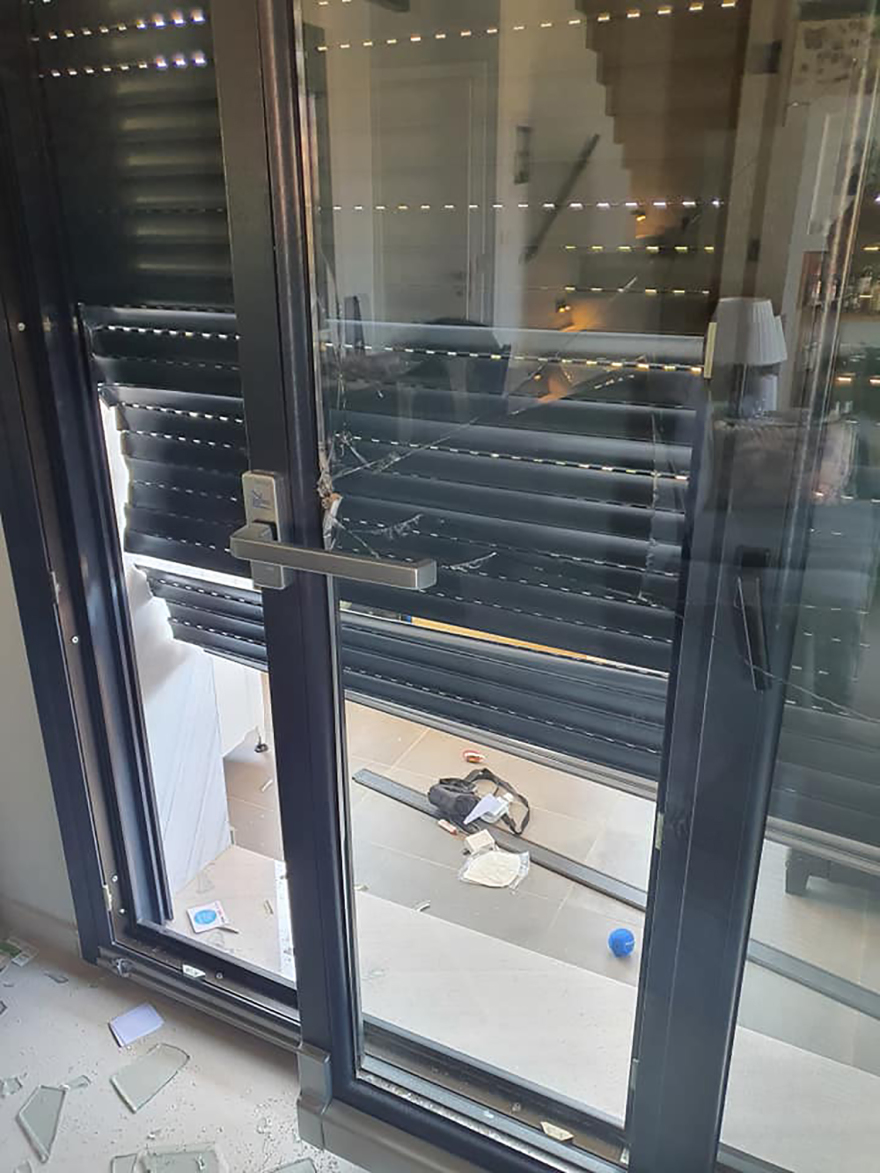 Θεσσαλονίκη: Βίντεο ντοκουμέντο με διαρρήκτες να ρημάζουν σπίτια στην Θέρμη